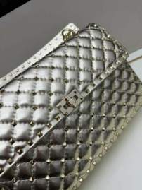 Picture of Valentino Handbags _SKUfw238075175fw